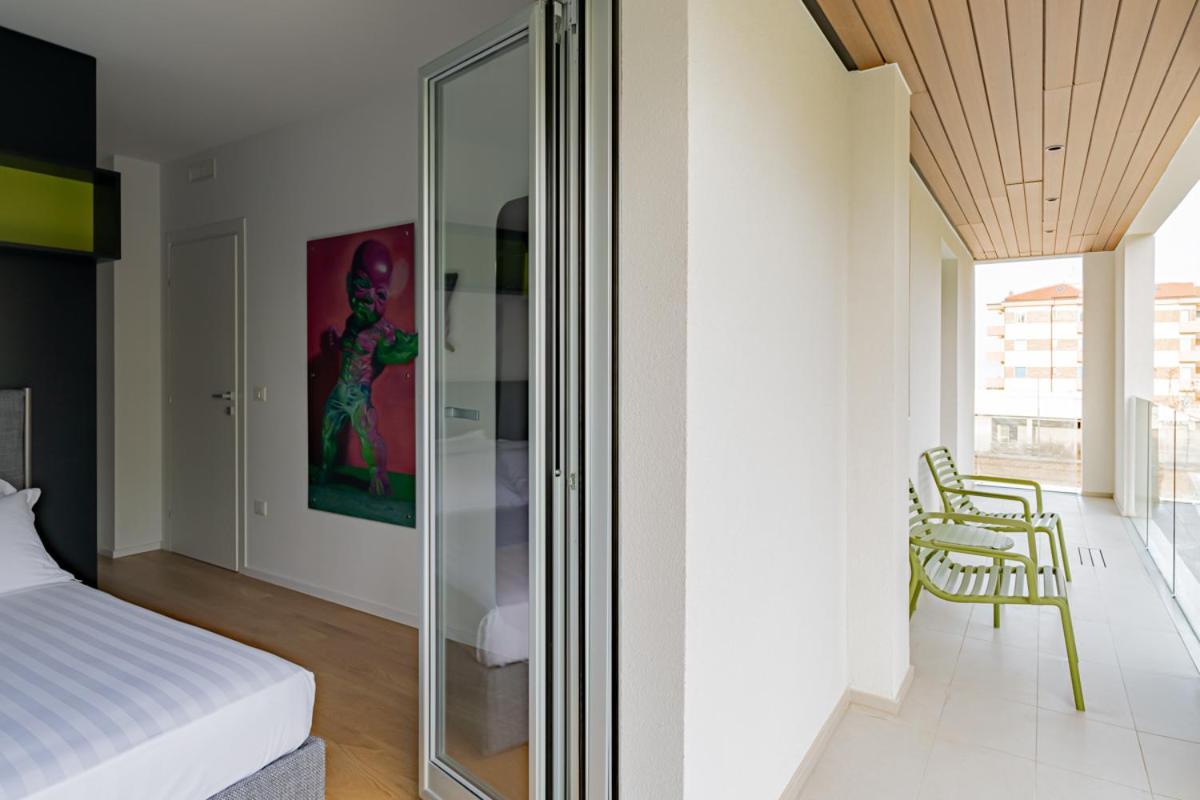 Marina Gardens Boutique&Suites Francavilla Al Mare Quarto foto
